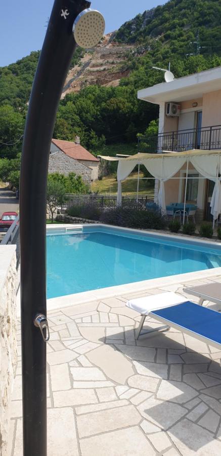 Kika'S Home Krizisce Экстерьер фото