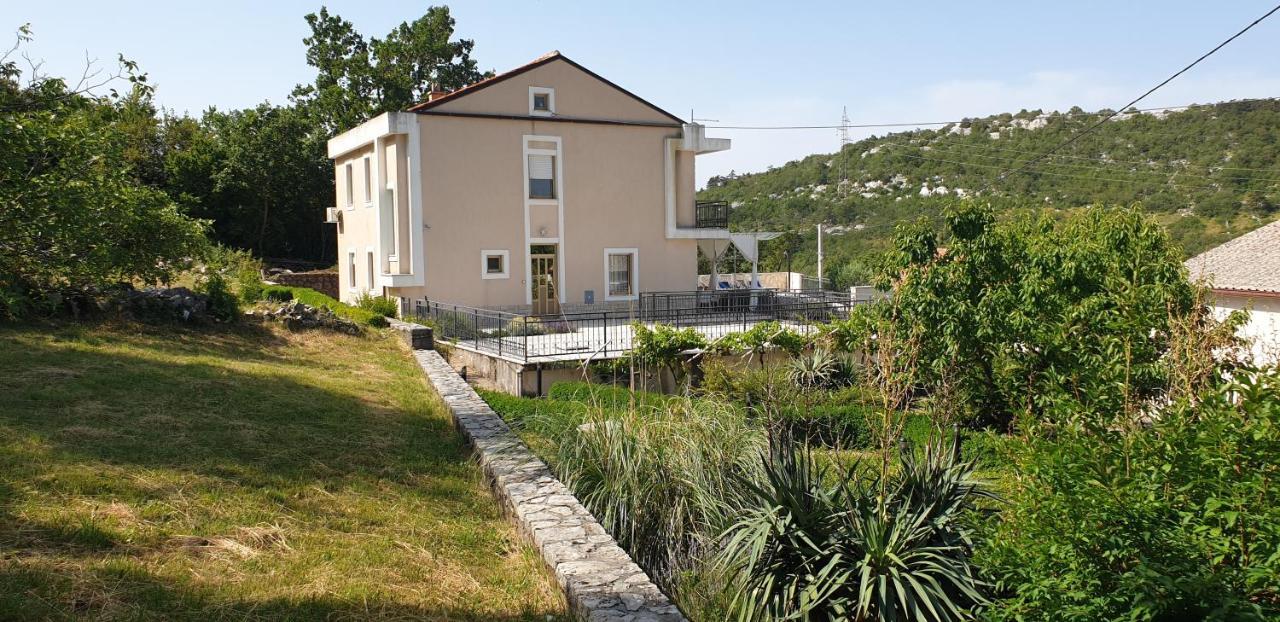 Kika'S Home Krizisce Экстерьер фото