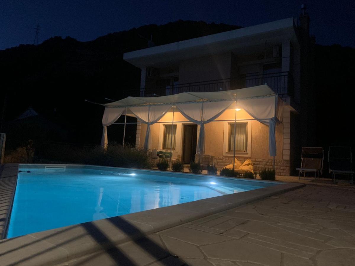Kika'S Home Krizisce Экстерьер фото
